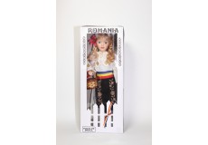 Păpuşă tradiţională din porţelan 40cm